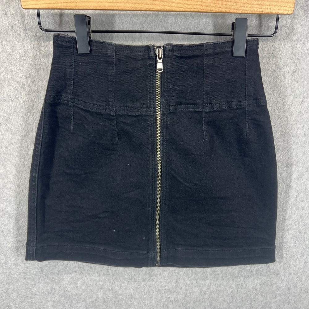 Free People We The Free Mini Skirt Womens 24 Black Denim Full Zip High Waist EUC